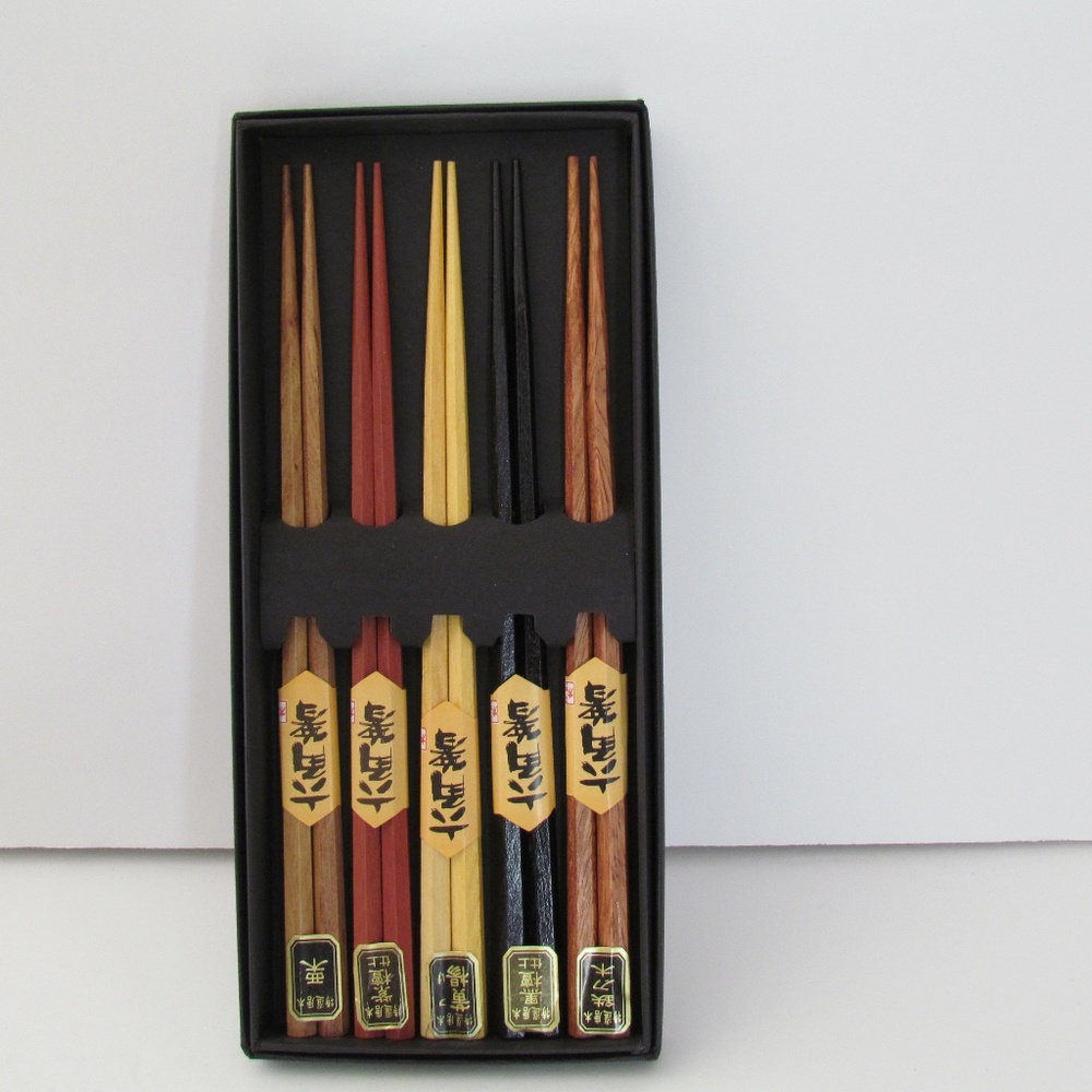 5 Pairs of Wooden Chopsticks Reusable Gift Set in Original Box - NEW